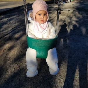 Meet your Posher, Viviene